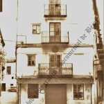 Foto antigua de la primera farmacia de Botica La Bola